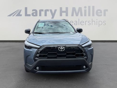 Certified 2026 Toyota Corolla Cross XLE FWD image 8