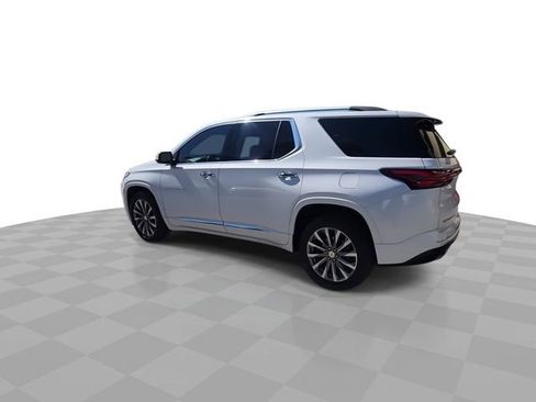 Used 2022 Chevrolet Traverse Premier w/ LPO, Floor Liner Package image 6