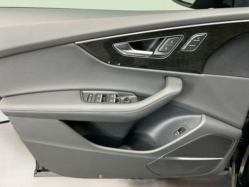 New 2026 Audi Q8 Premium Plus image 23