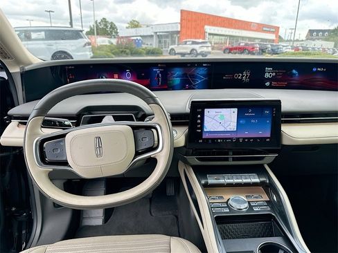 Used 2024 Lincoln Nautilus Reserve image 19