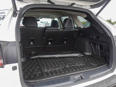 Certified 2025 Subaru Outback Onyx Edition image 25