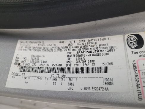 Used 2019 Ford Fiesta SE FWD image 33