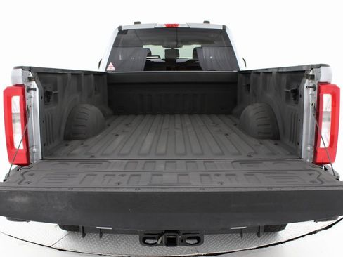 Used 2023 Ford F350 XLT image 6
