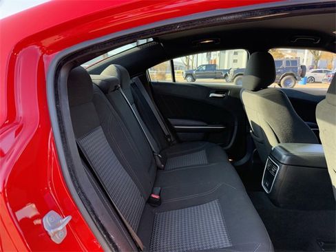 Used 2023 Dodge Charger SXT image 28