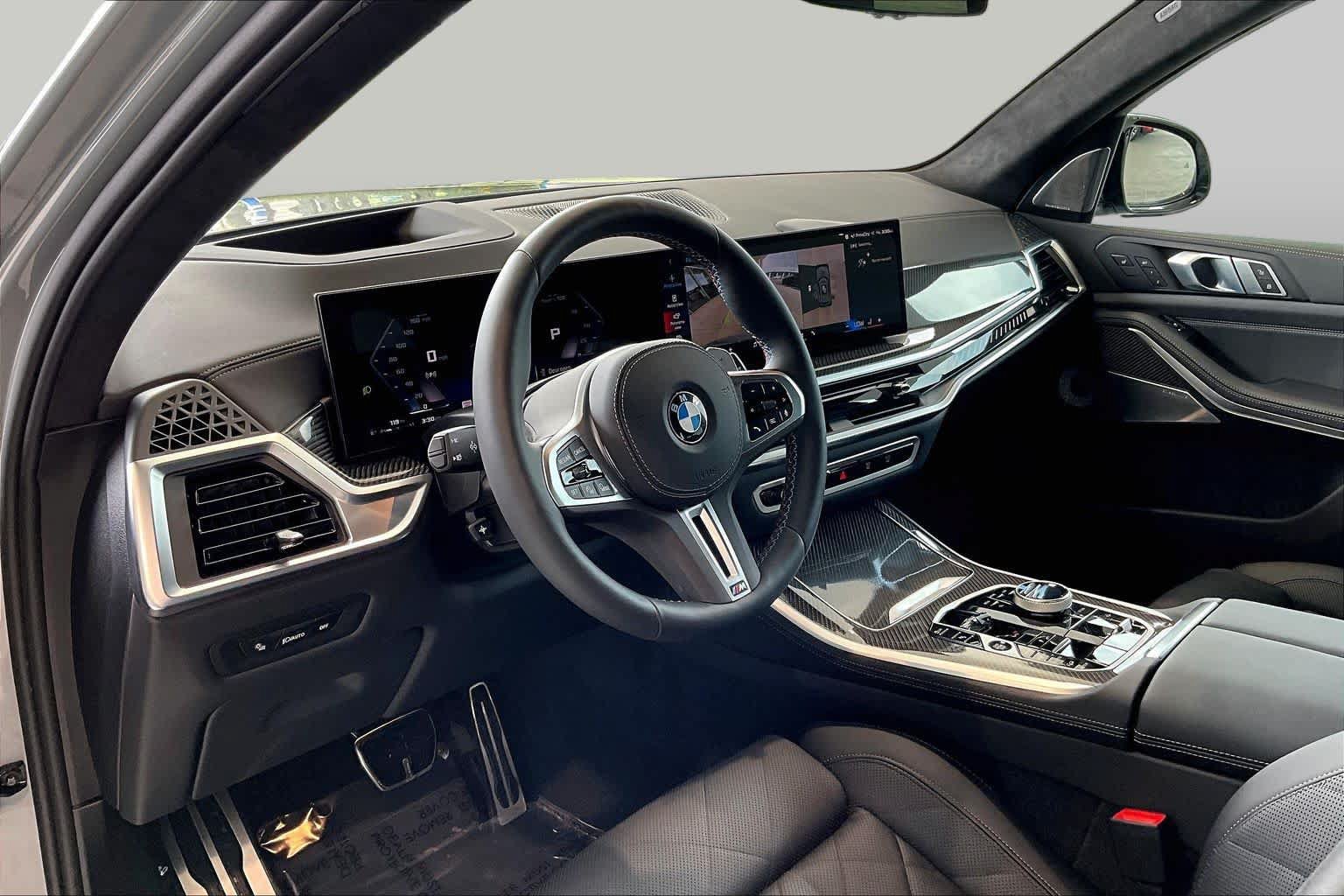 Used 2026 BMW X5 M60i AWD/4WD image 19