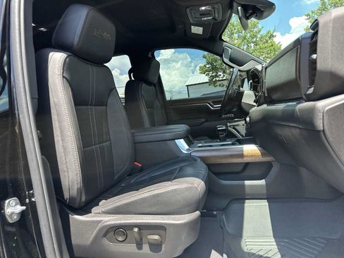 Certified 2023 Chevrolet Silverado 1500 High Country AWD/4WD image 19