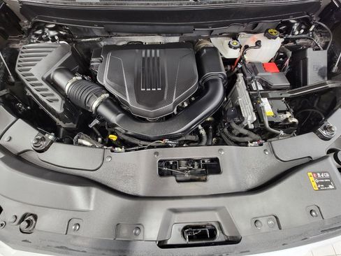Used 2024 GMC Acadia Denali w/ Super Cruise Package AWD/4WD image 8