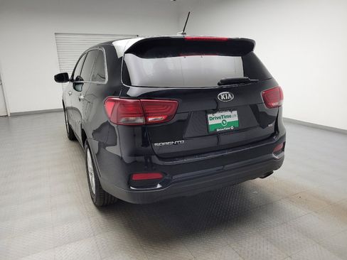 Used 2019 Kia Sorento AWD image 6