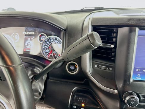 Used 2024 RAM 2500 Big Horn image 31