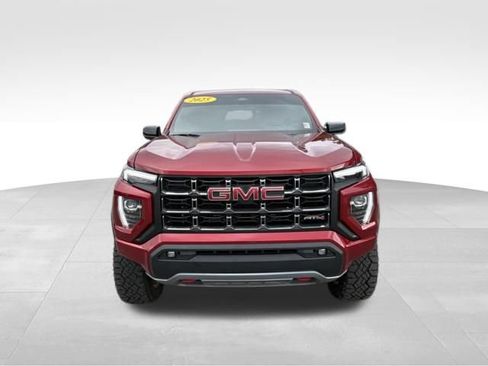 Used 2025 GMC Canyon AT4 AWD/4WD image 7