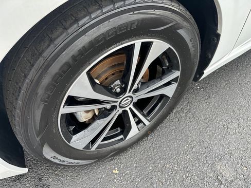 Used 2022 Nissan Sentra SV w/ Trunk Package image 10