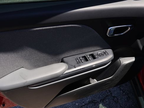 Used 2025 Kia K4 EX FWD image 15