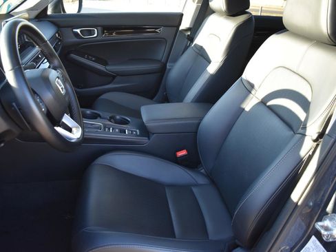 Used 2024 Honda Civic Touring image 23