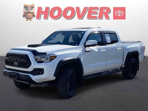 Used 2020 Toyota Tacoma TRD Pro image 2