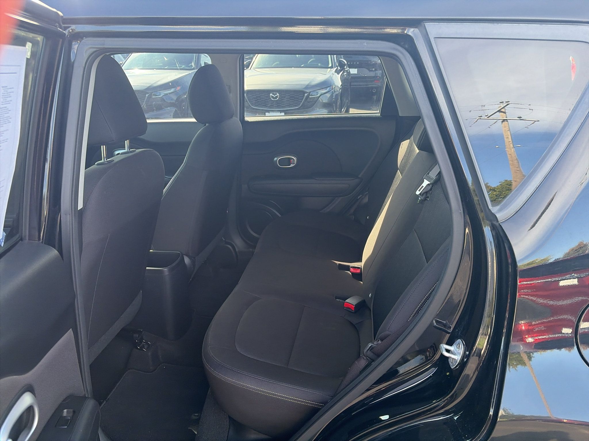 Used 2016 Kia Soul FWD image 13