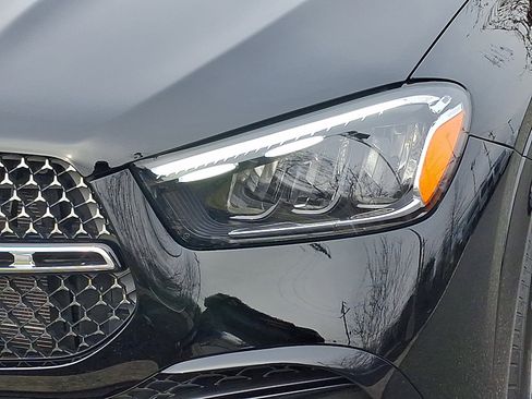 Certified 2026 Mercedes-Benz GLE 350 4MATIC image 9