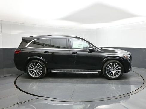 New 2026 Mercedes-Benz GLS 450 4MATIC image 26