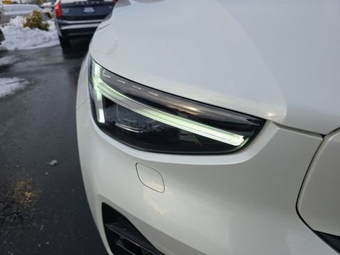 Certified 2024 Volvo XC40 Recharge Ultimate w/ Protection Package Premier image 14