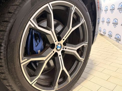 Used 2022 BMW X5 xDrive40i AWD/4WD image 40