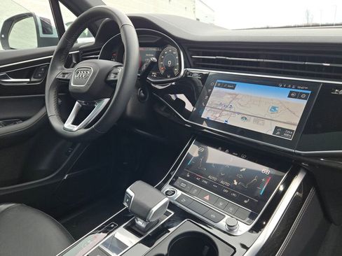 Used 2025 Audi Q7 Premium Plus image 7