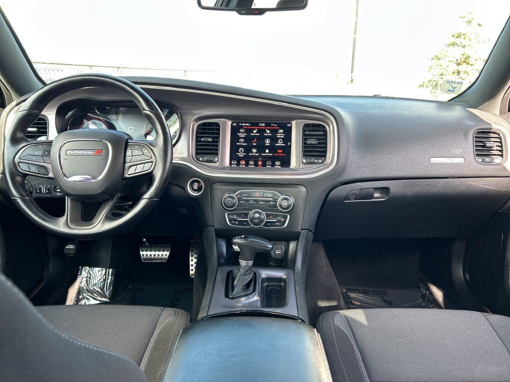 Used 2021 Dodge Charger SXT w/ Blacktop Package AWD/4WD image 6