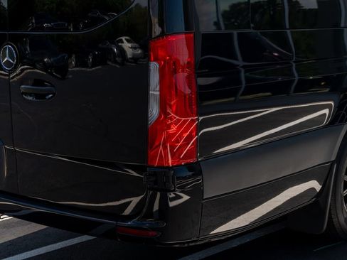 Used 2019 Mercedes-Benz Sprinter 170 image 13