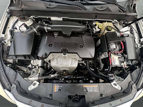 Used 2015 Chevrolet Malibu LS FWD image 29