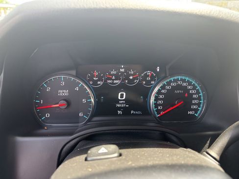 Used 2020 Chevrolet Suburban Premier w/ Premier Plus Edition image 6