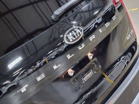 Used 2021 Kia Telluride SX image 25