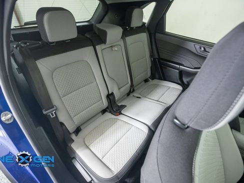 Used 2023 Ford Escape Active w/ Tech Pack #1 AWD/4WD image 44