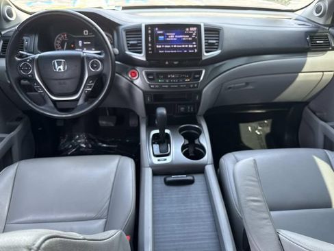 Certified 2018 Honda Pilot EX-L image 17