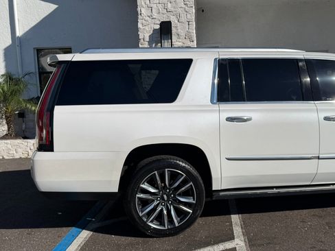 Used 2016 Cadillac Escalade ESV Platinum image 19