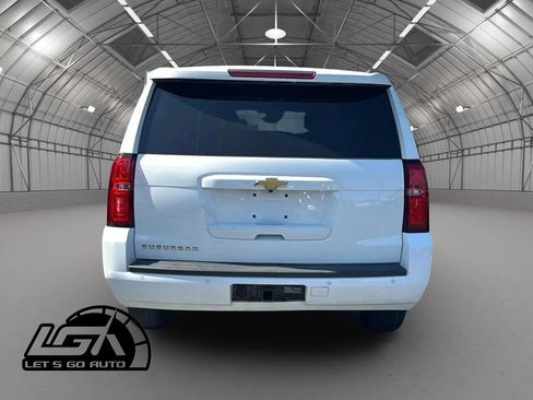 Used 2017 Chevrolet Suburban LS w/ Enhanced Driver Alert Package RWD image 6