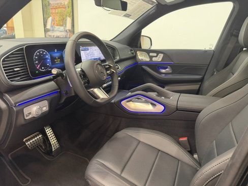 Certified 2025 Mercedes-Benz GLS 450 4MATIC image 6
