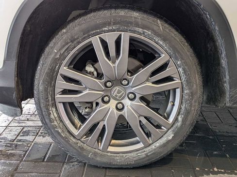 Used 2022 Honda Pilot Sport image 15