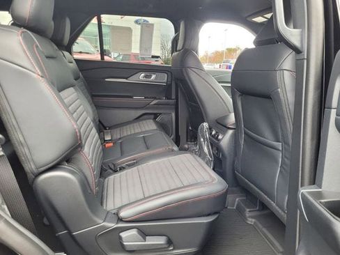 New 2026 Ford Explorer ST-Line w/ Premium Package image 40