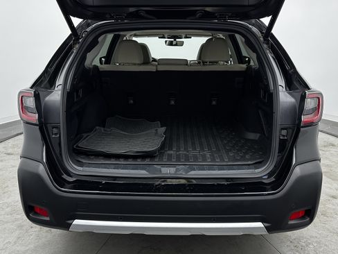 Used 2024 Subaru Outback Limited image 29