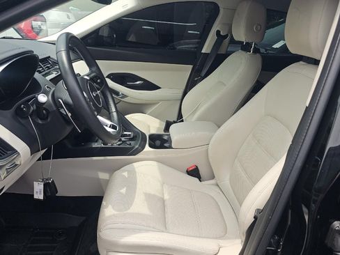 Used 2022 Jaguar E-PACE SE AWD/4WD image 2