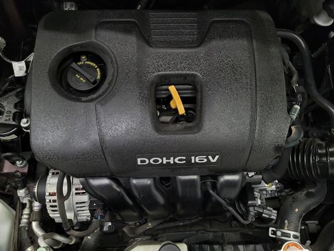 Used 2017 Kia Forte LX FWD image 30