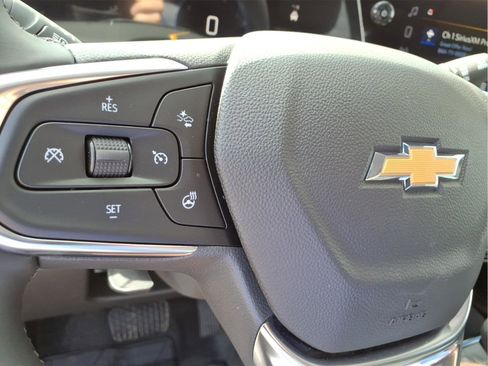 New 2026 Chevrolet Trax LT w/ Driver Confidence Package FWD image 17