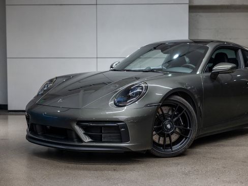 Certified 2024 Porsche 911 Carrera 4 GTS AWD/4WD image 15
