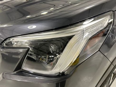 Used 2023 Subaru Forester Touring AWD/4WD image 7