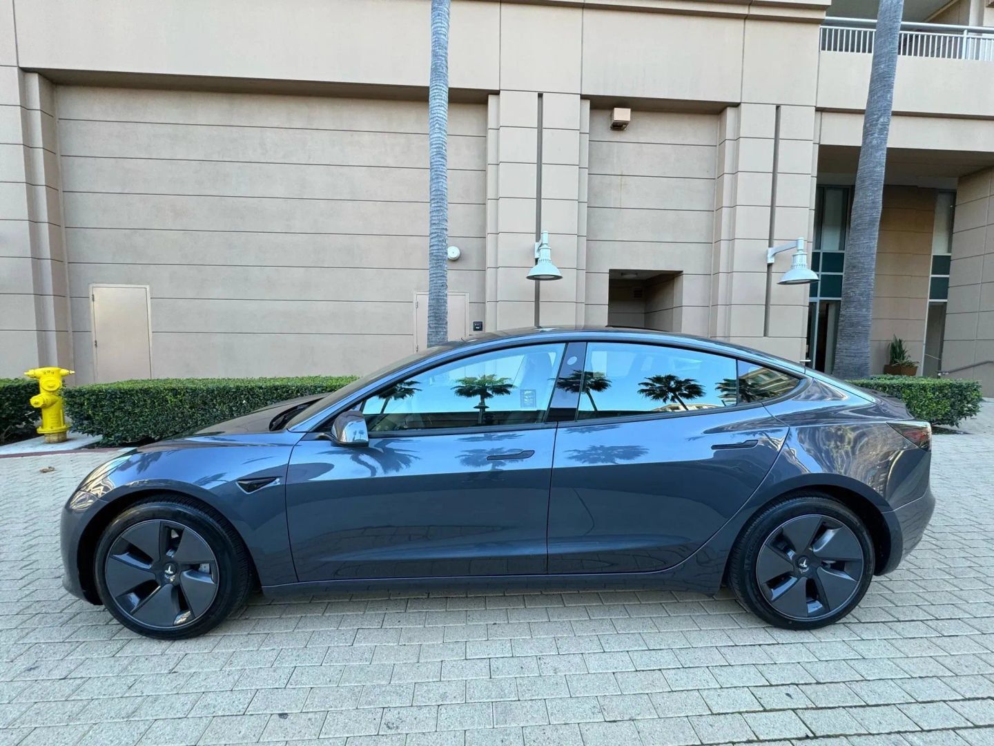 Used 2023 Tesla Model 3 Standard Range RWD image 6