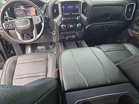 Used 2023 GMC Sierra 3500 Denali w/ Denali Ultimate Package AWD/4WD image 22