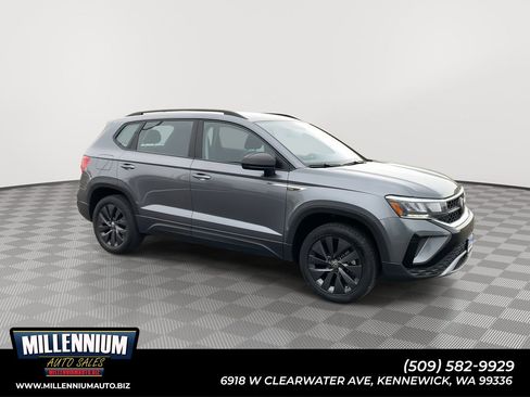 Used 2024 Volkswagen Taos S image 1