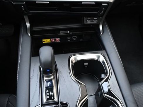 New 2026 Lexus RX 350h AWD/4WD image 10