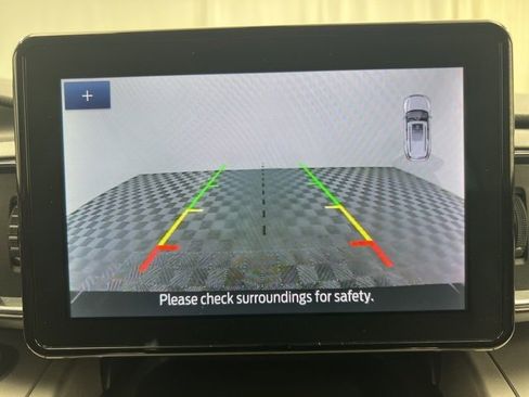 Used 2022 Ford Explorer XLT w/ Equipment Group 202A image 24