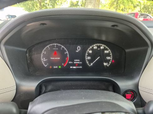 Used 2024 Honda HR-V EX-L image 19