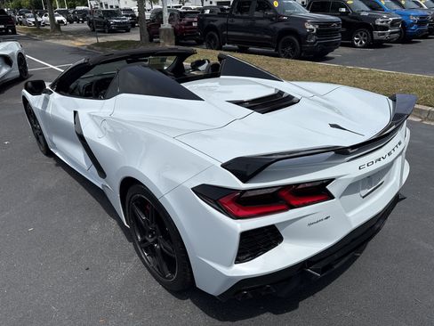 Used 2024 Chevrolet Corvette Stingray Preferred Conv w/ Z51 Performance Package RWD image 35