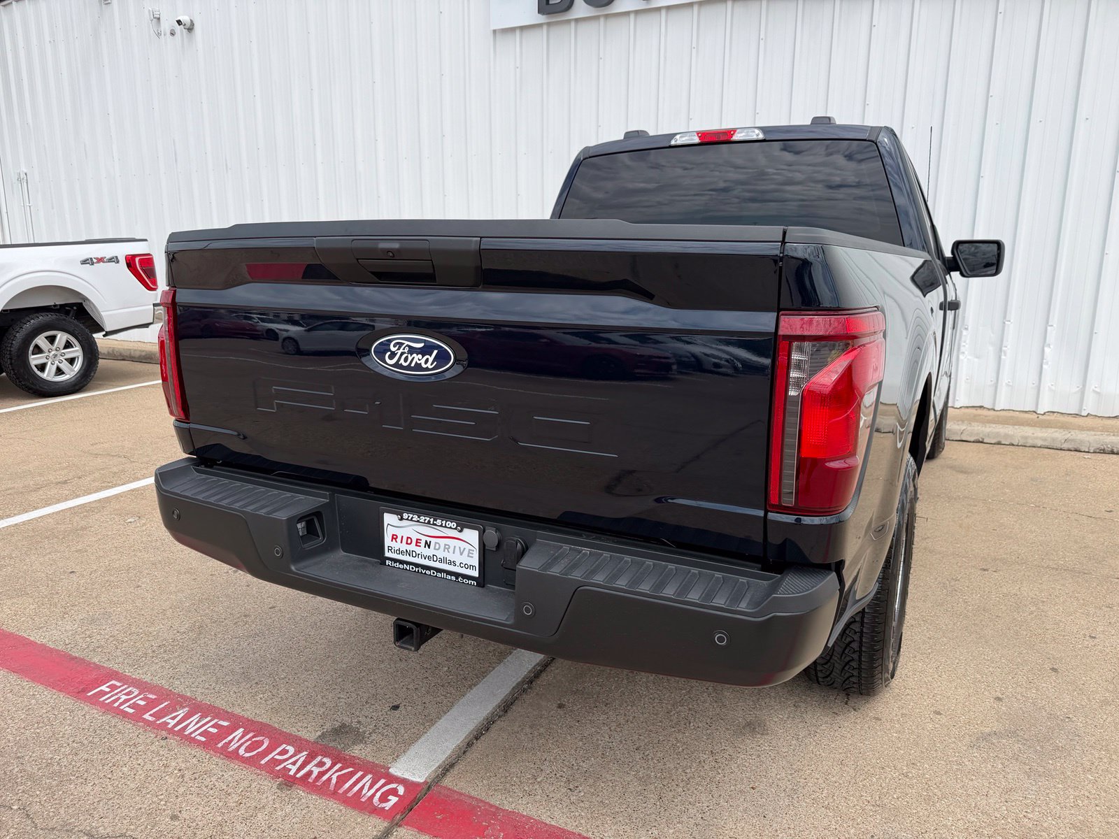 Used 2024 Ford F150 XL RWD image 6